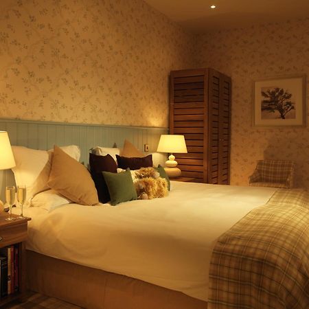 Feversham Arms Hotel & Verbena Spa Helmsley Room photo