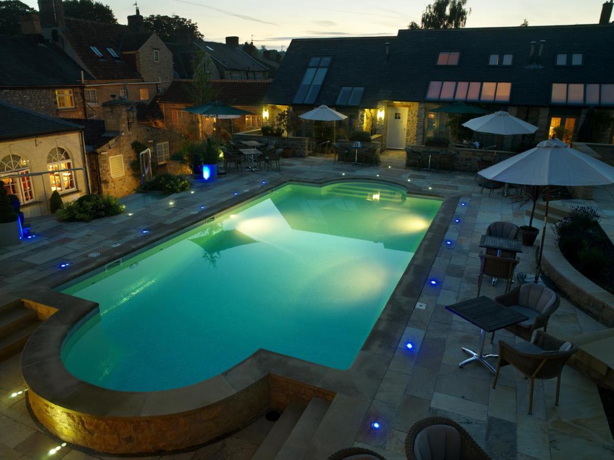 Feversham Arms Hotel & Verbena Spa Helmsley Exterior photo