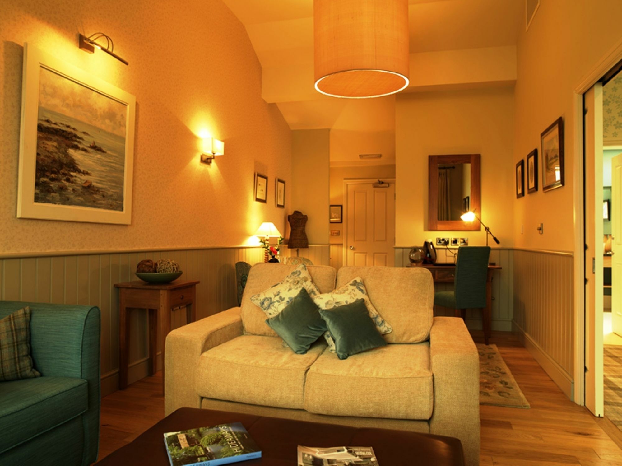 Feversham Arms Hotel & Verbena Spa Helmsley Exterior photo