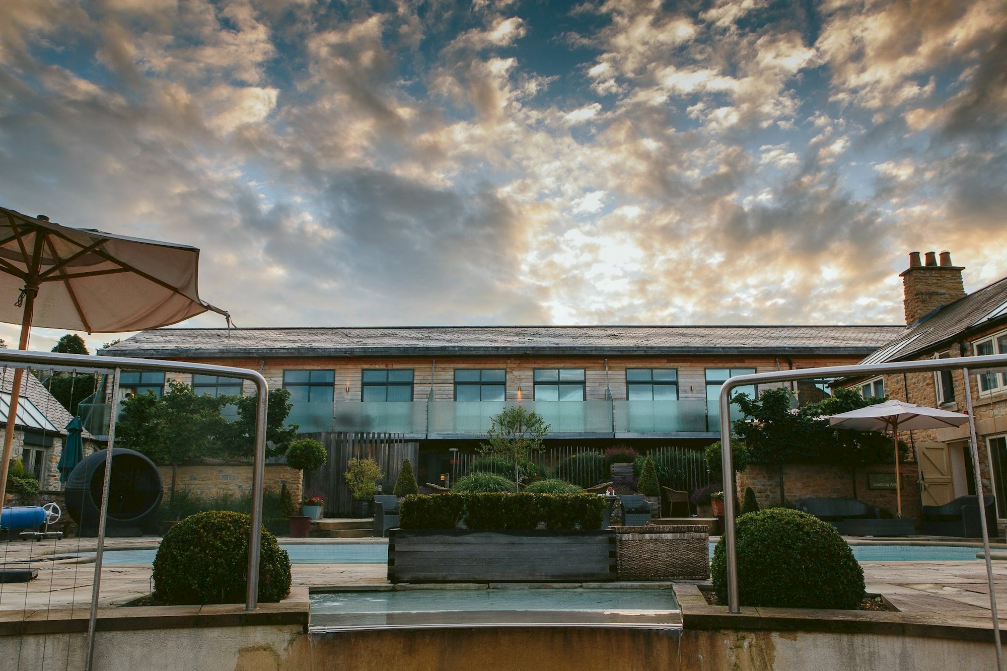 Feversham Arms Hotel & Verbena Spa Helmsley Exterior photo